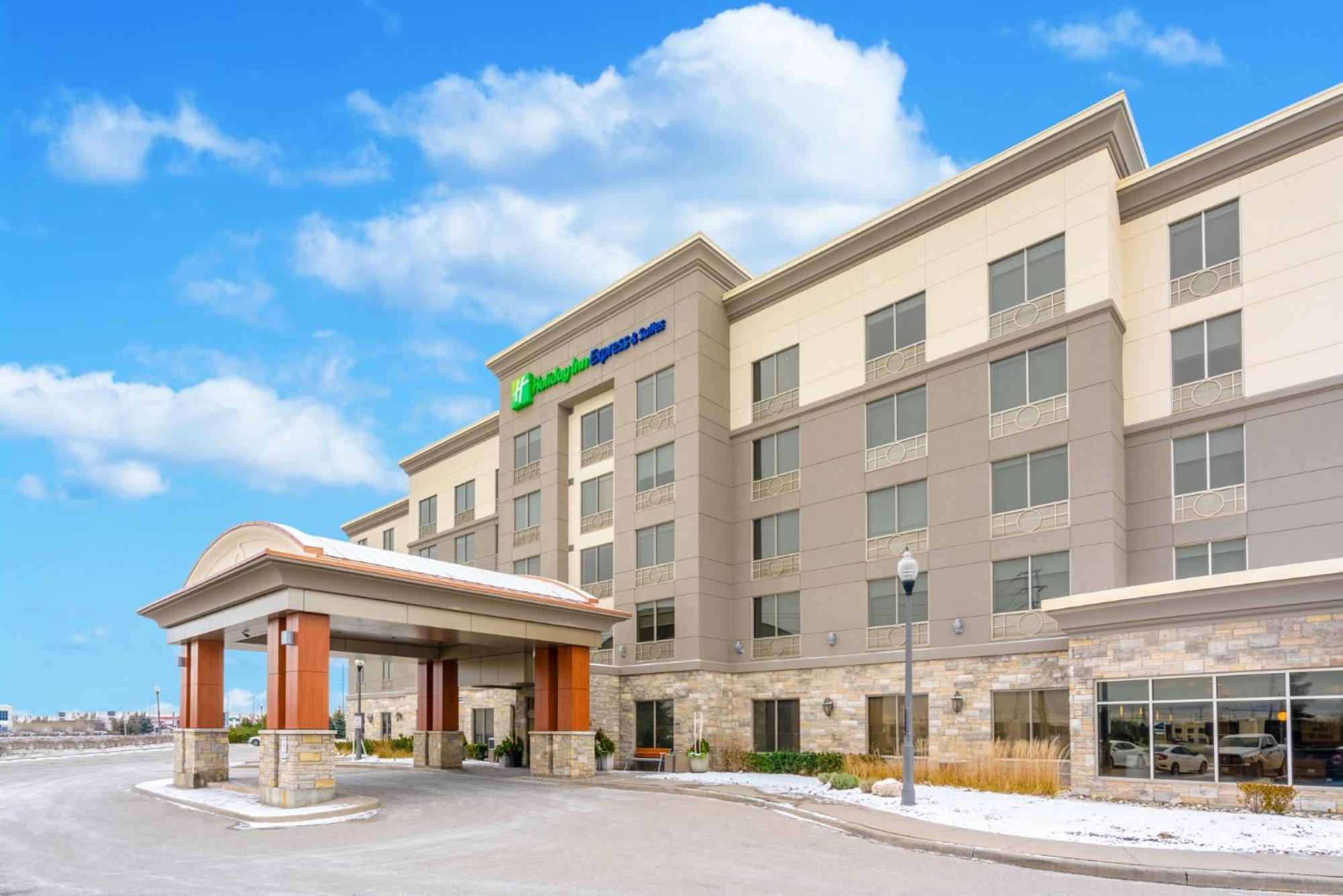 Holiday Inn Express & Suites Vaughan-Southwest, An Ihg Hotel Exterior foto